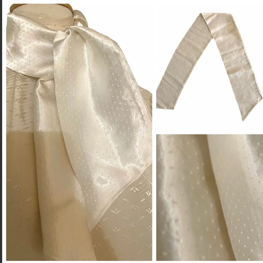 Vintage Oblong‎ Off White Textured Head Scarf
