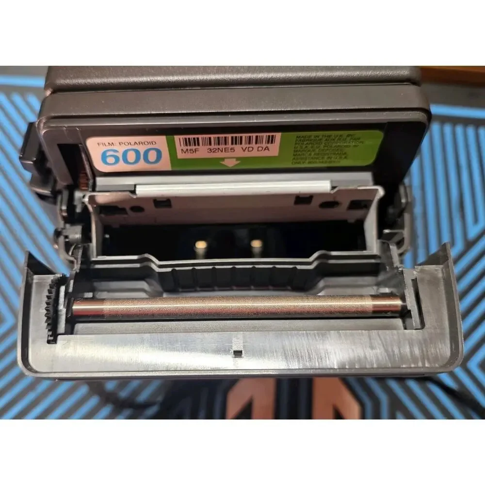 Polaroid clean great