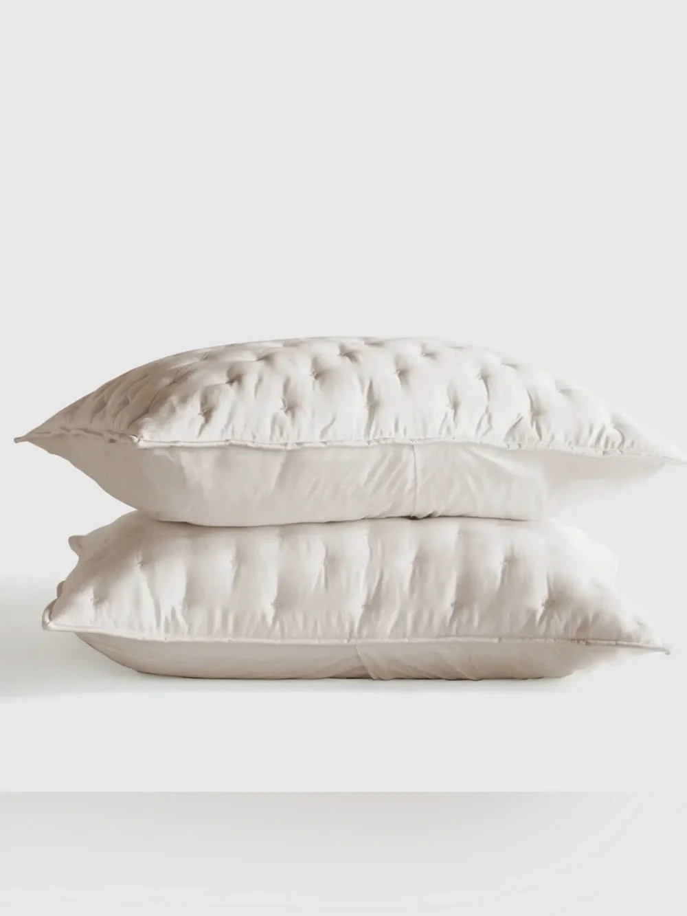 NWOT Quince Organic Bamboo Dream Quilted Sham Set, Standard (Sand)