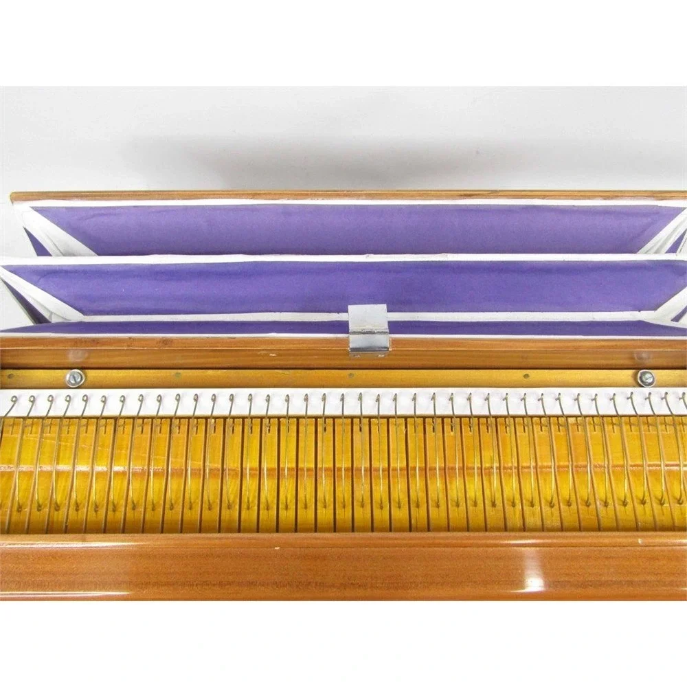 Kartar Harmonium Concert Style 3.25 Octave Teak Tun Wood Excellent 2 Brass Reeds