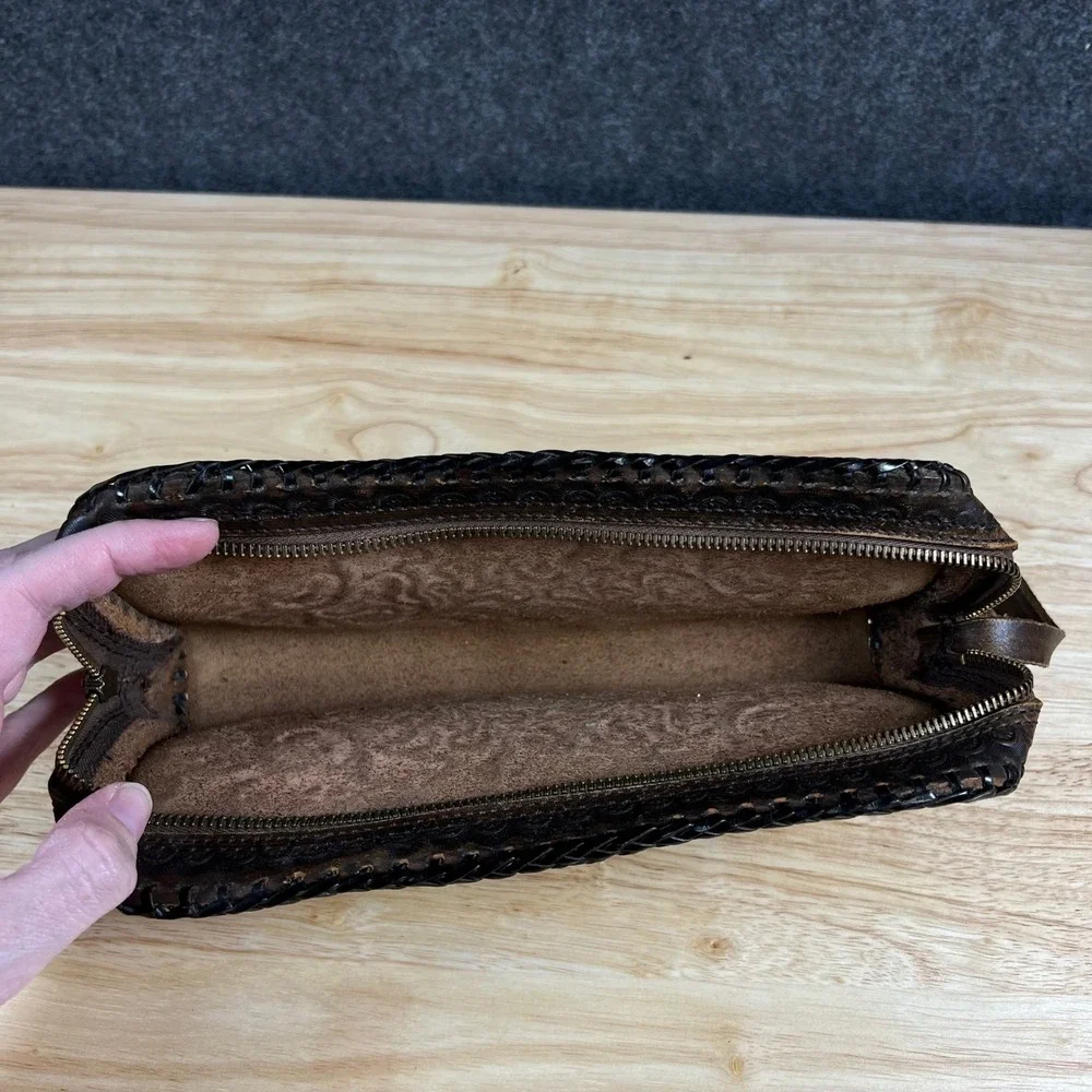 N/A vintage hand