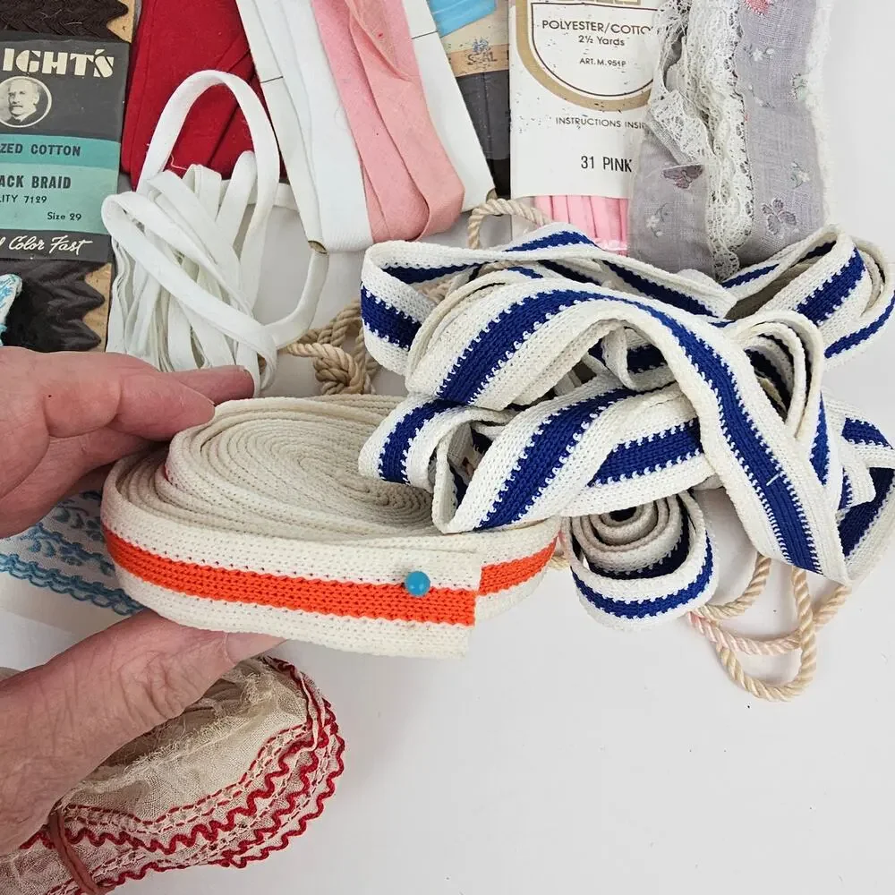 Vintage 4548x trims packaging