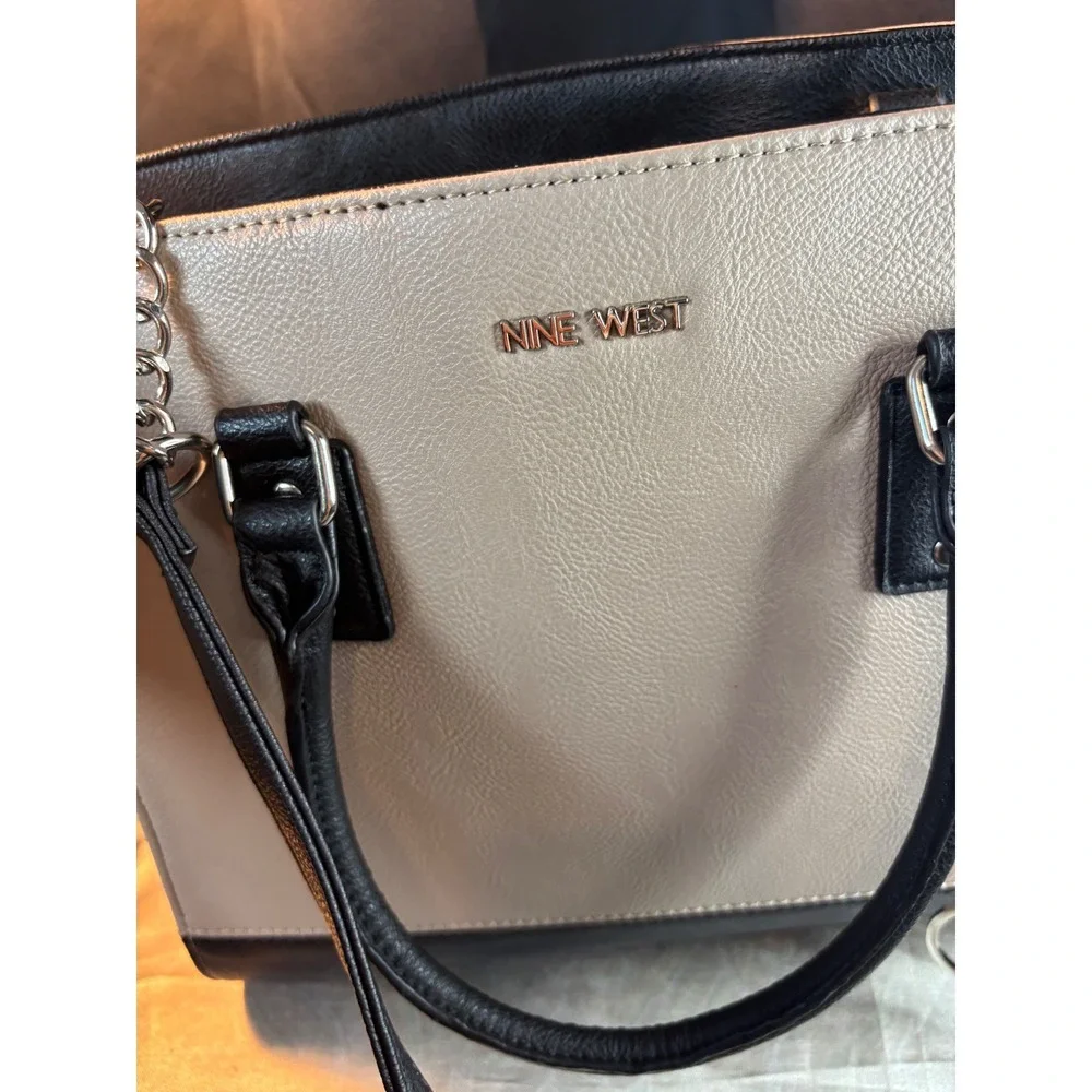 Nine West we bag