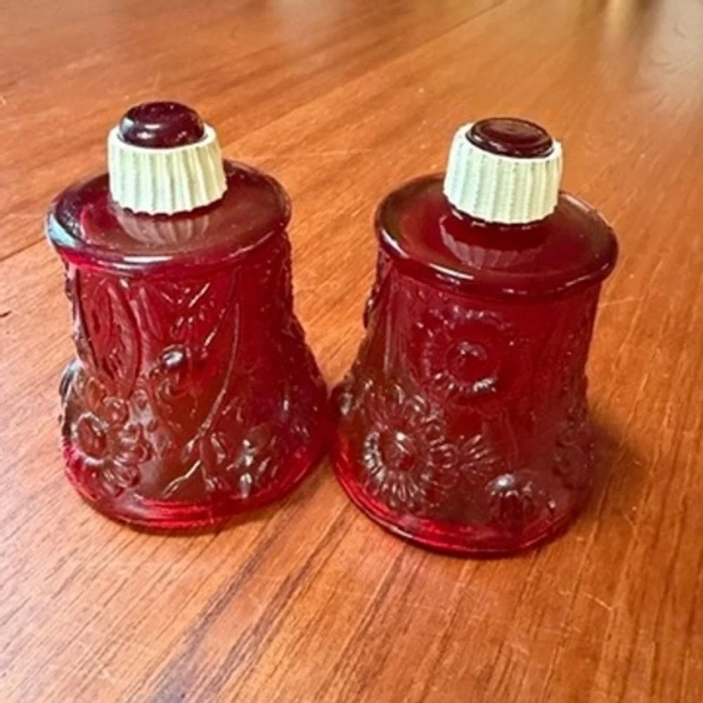 TWO Vintage Ruby Red Glass Floral Daisy Peg Votive Candle Holders MCM Retro