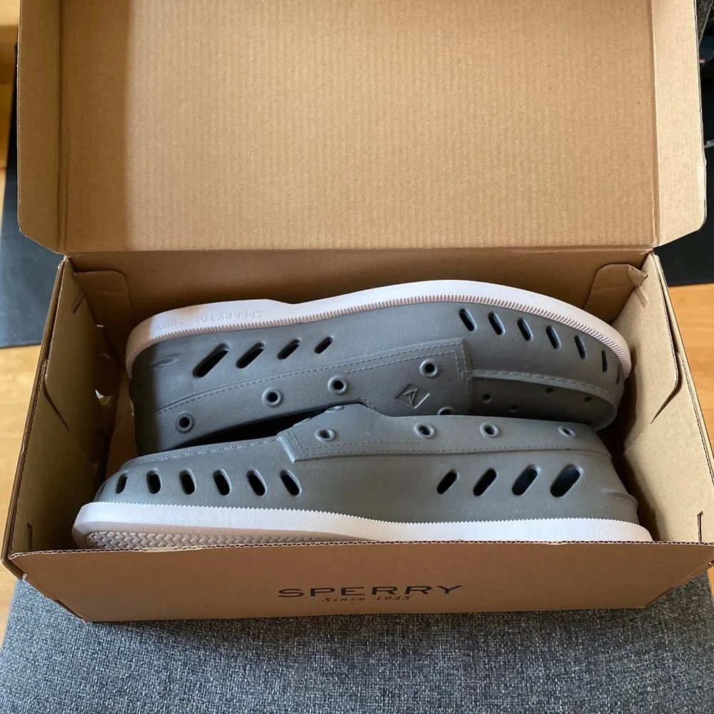 Sperry new box