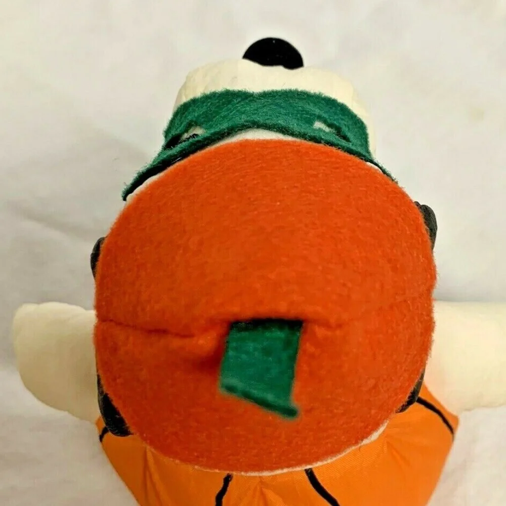 Peanuts sale vintage