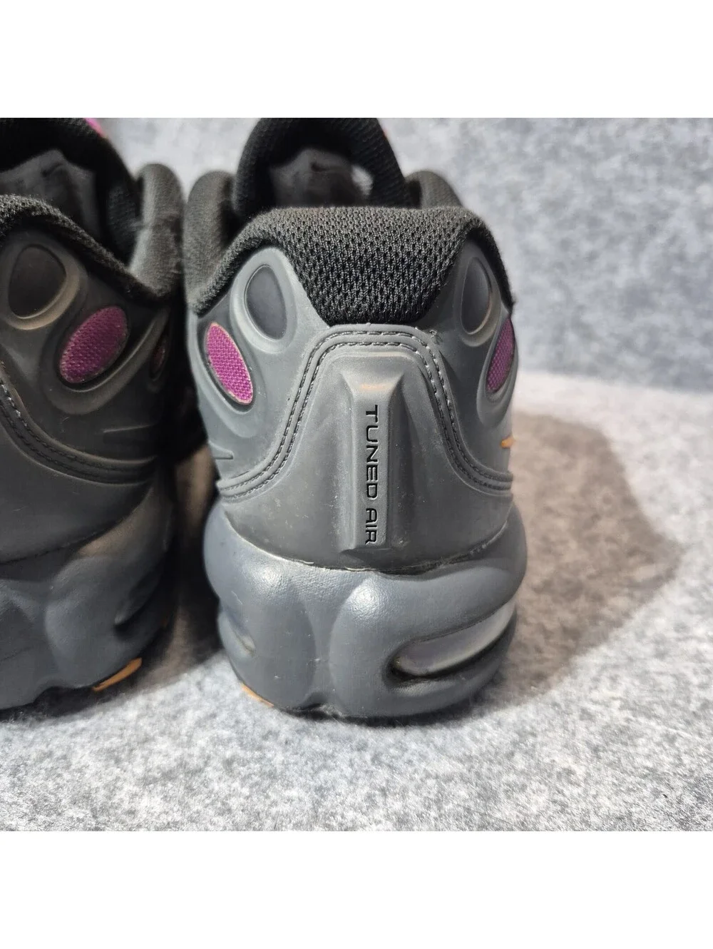 Nike air tuned