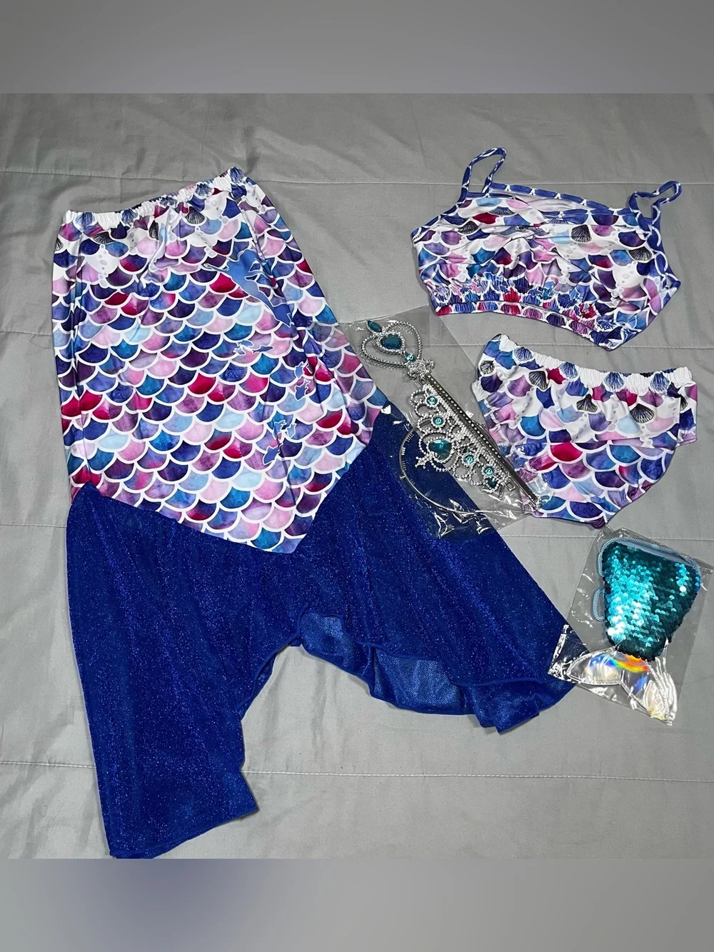 6 Piece Mermaid Costume Set New