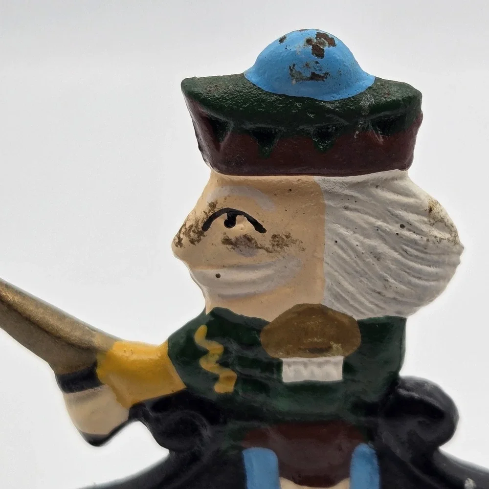 N/A vintage figural