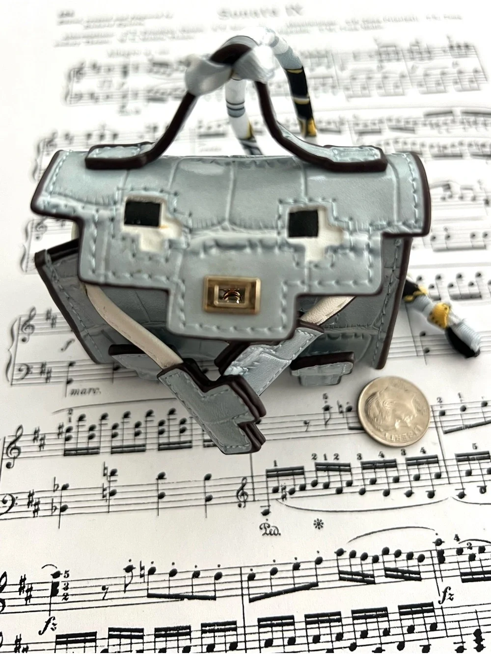 N/A adorable miniature