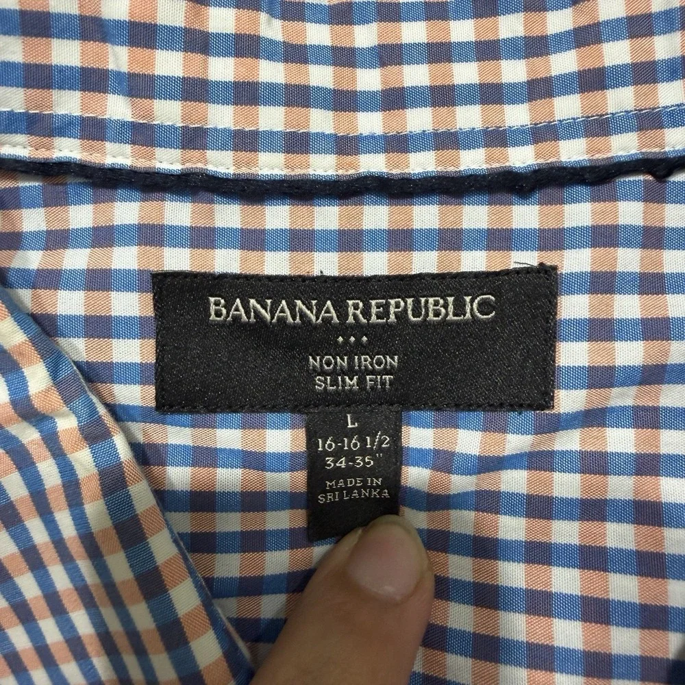 Banana Republic please see