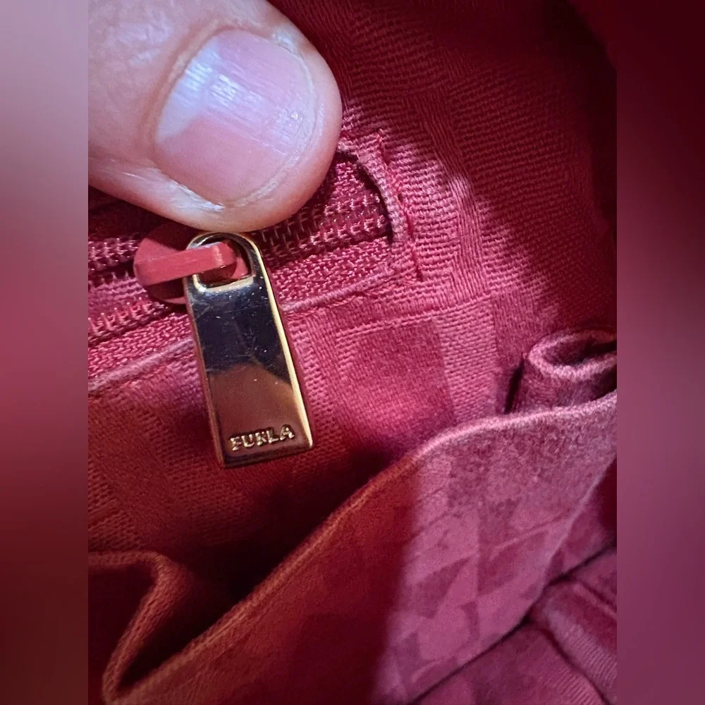Furla leather versatile