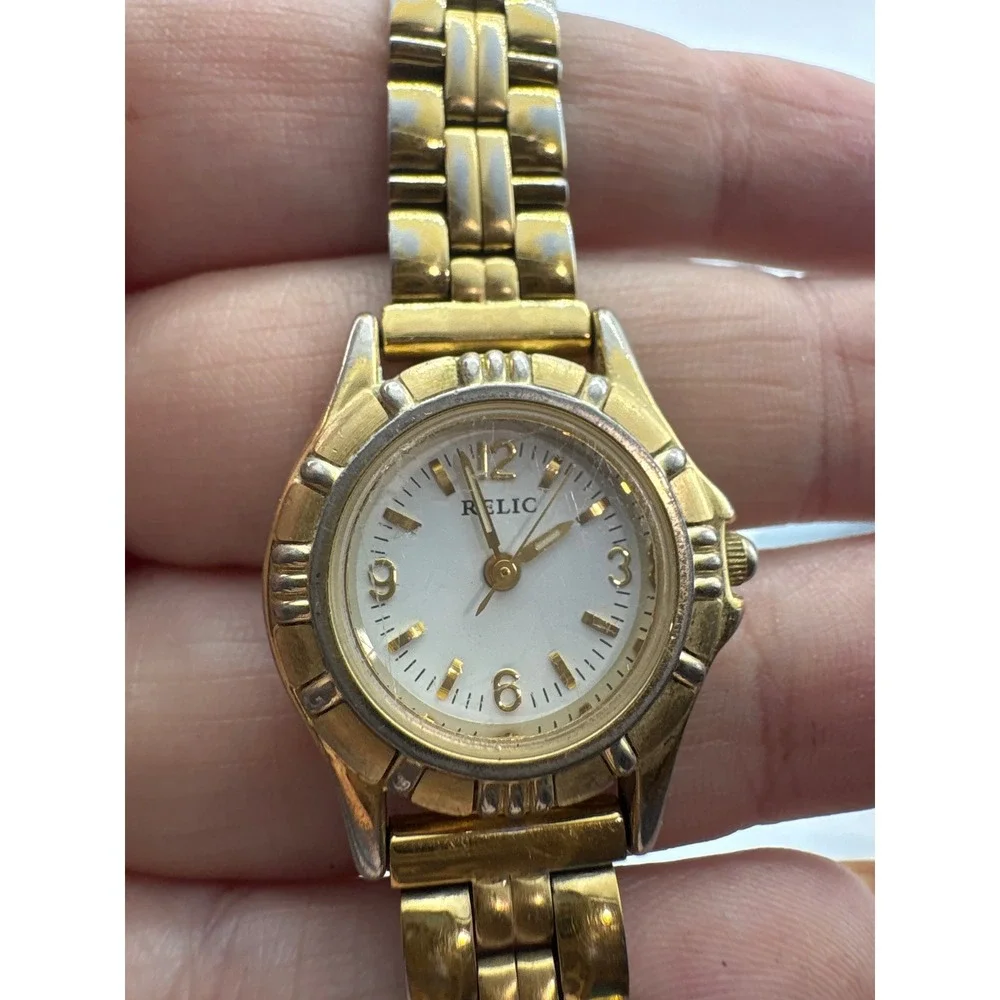 Relic by fossil