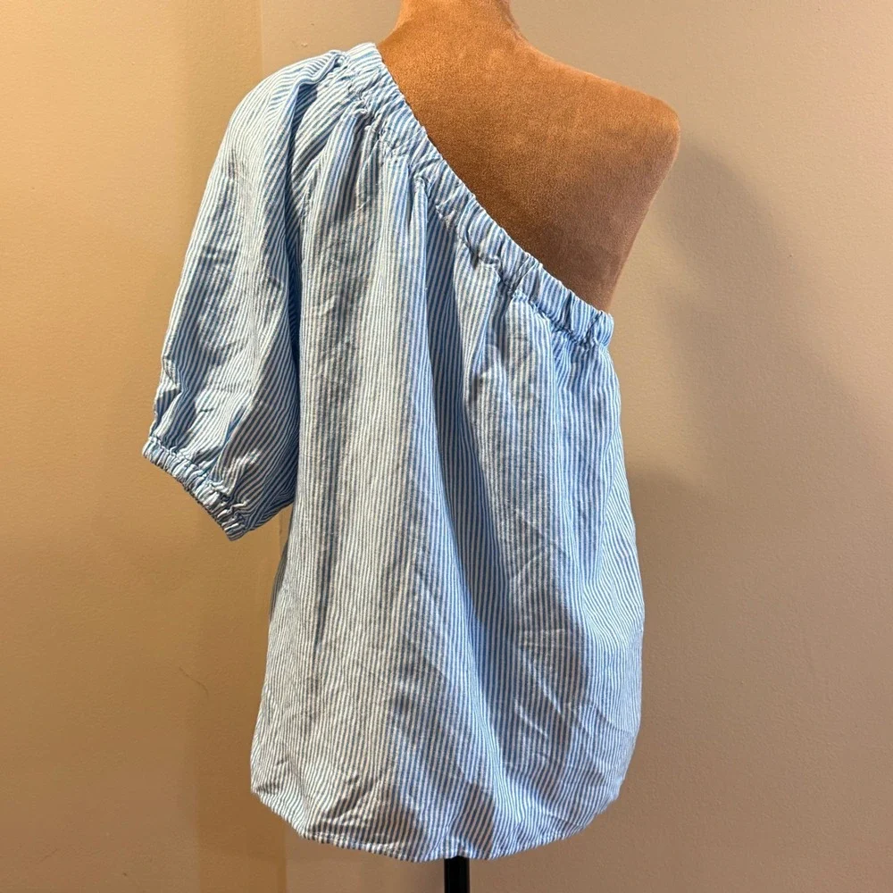 LOFT one shoulder