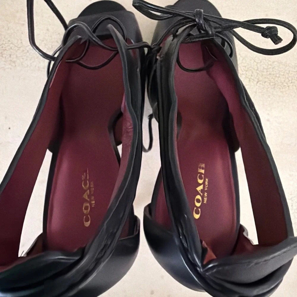 Coach sophisticated leather