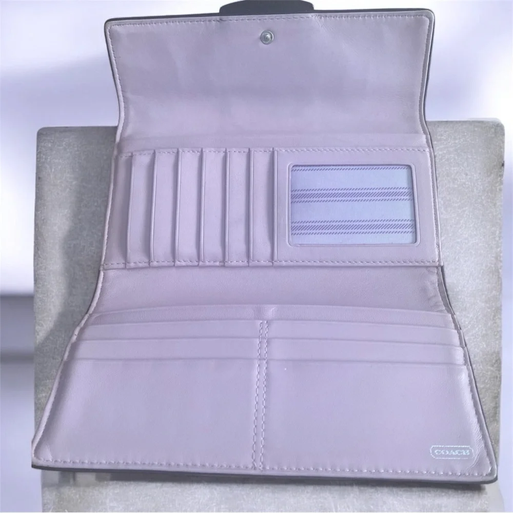 Coach striped wallet pockets