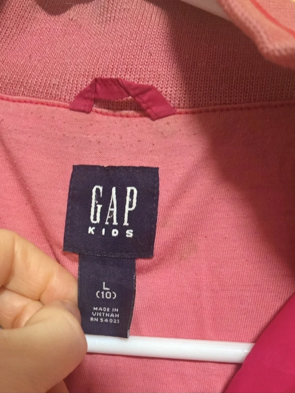 GAP bright zip