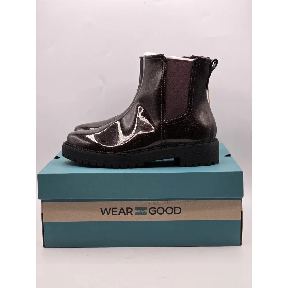 Toms this listing