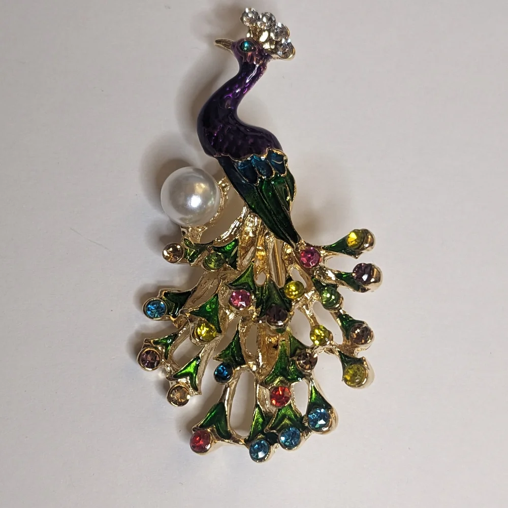 N/A colorful peacock