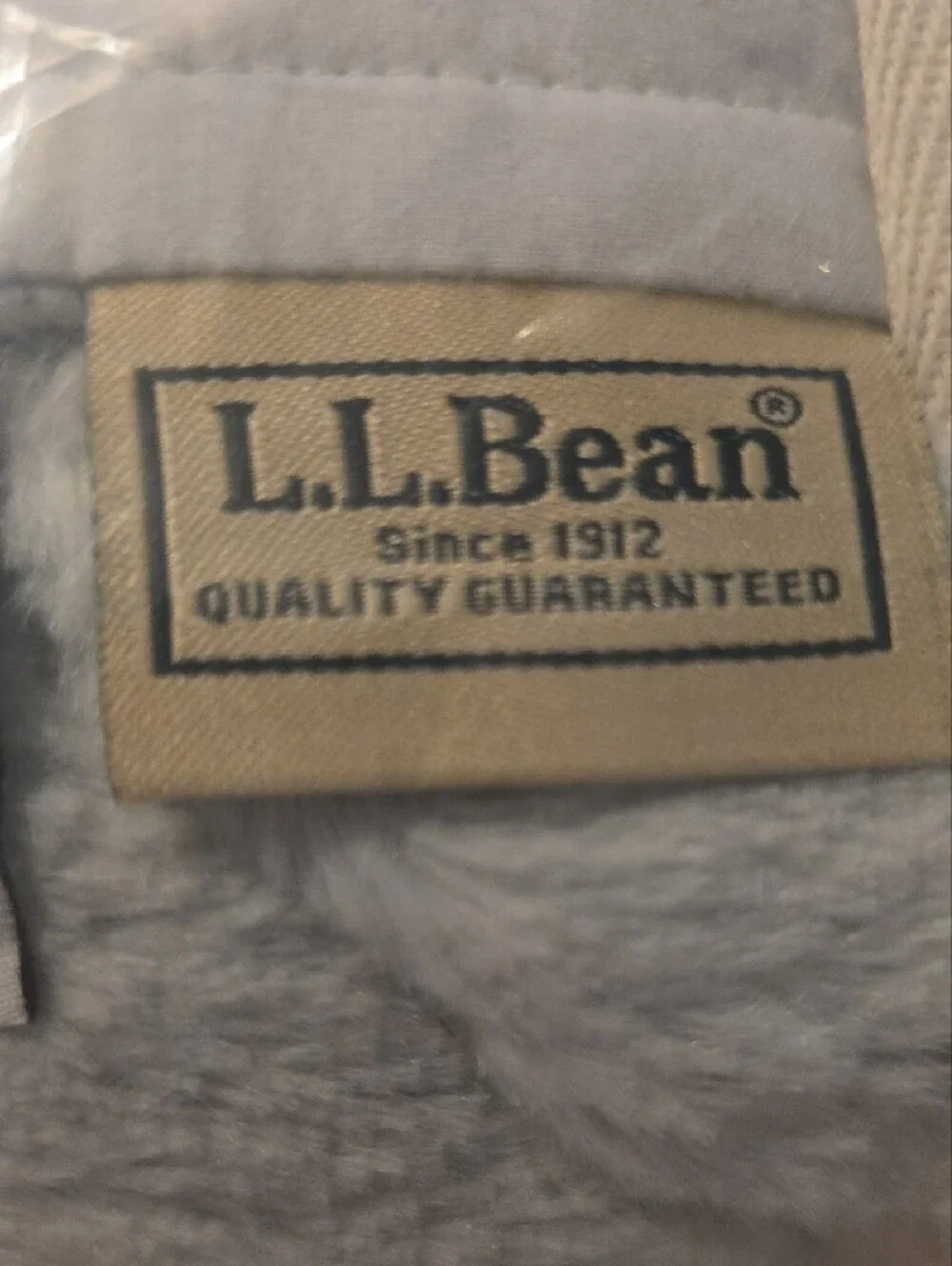 L.L. Bean nwt color