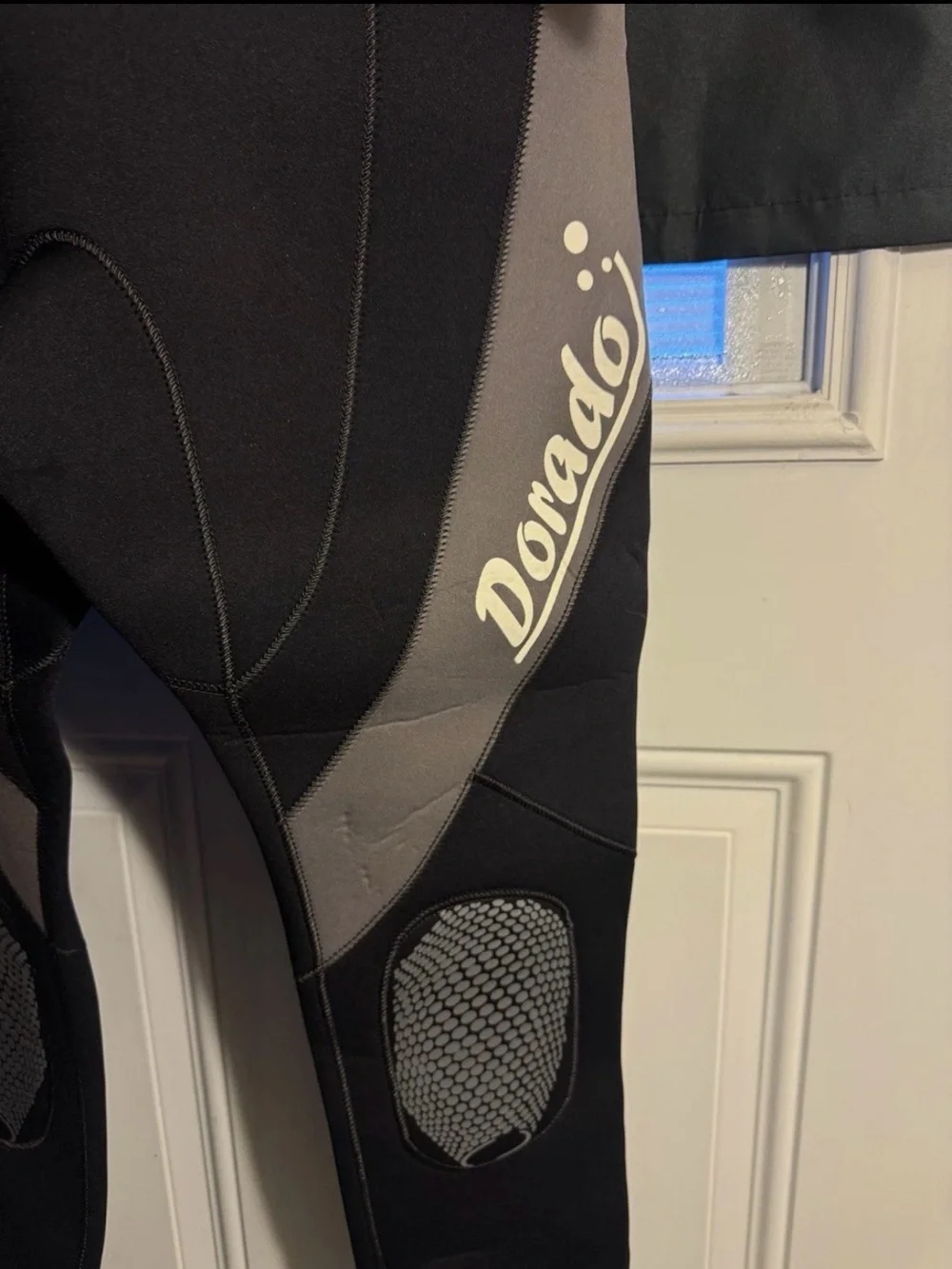 Dorado details brand