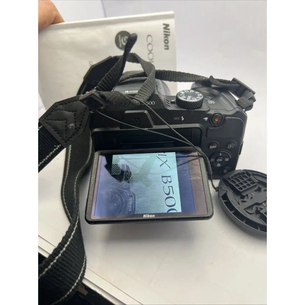 Nikon coolpix b500