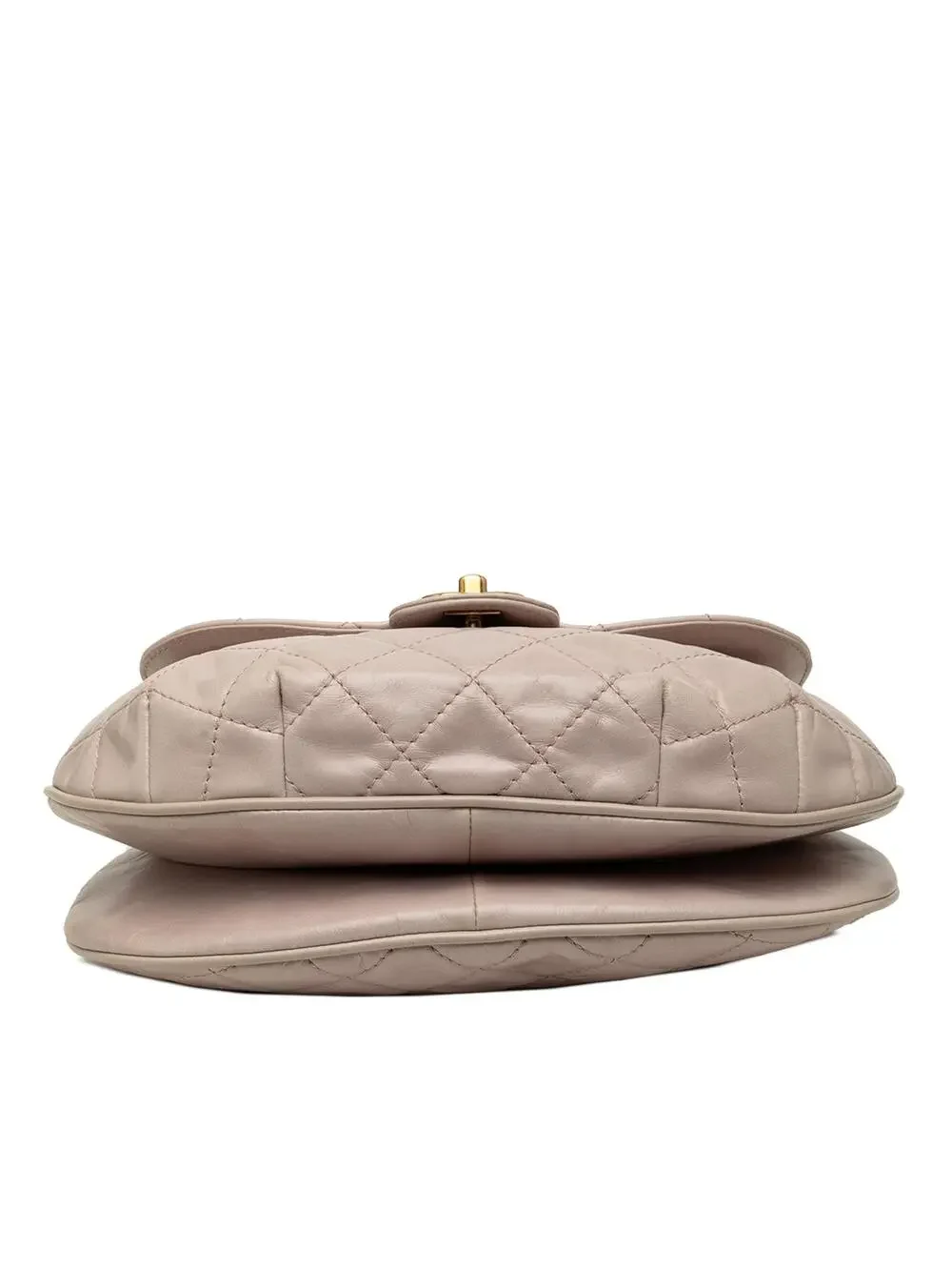 CHANEL elevate your