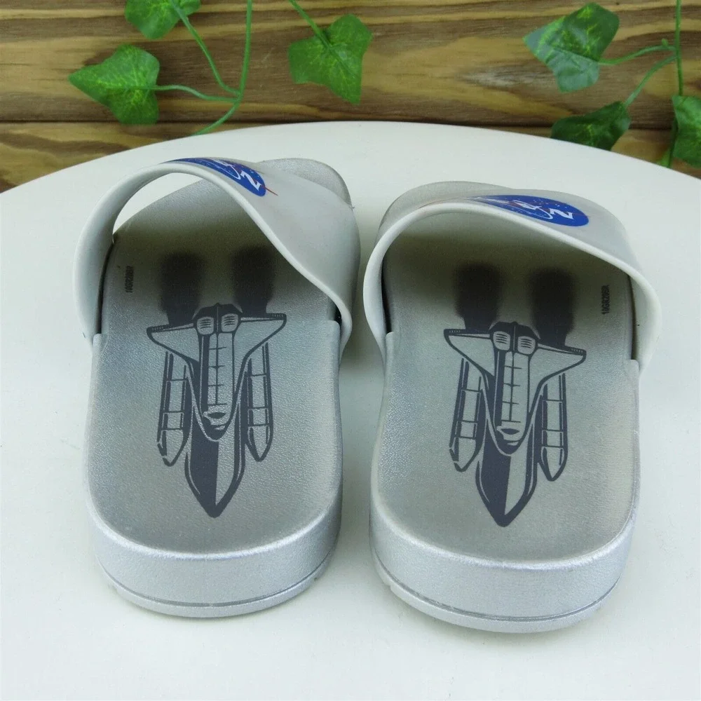 Nasa welcome shoe