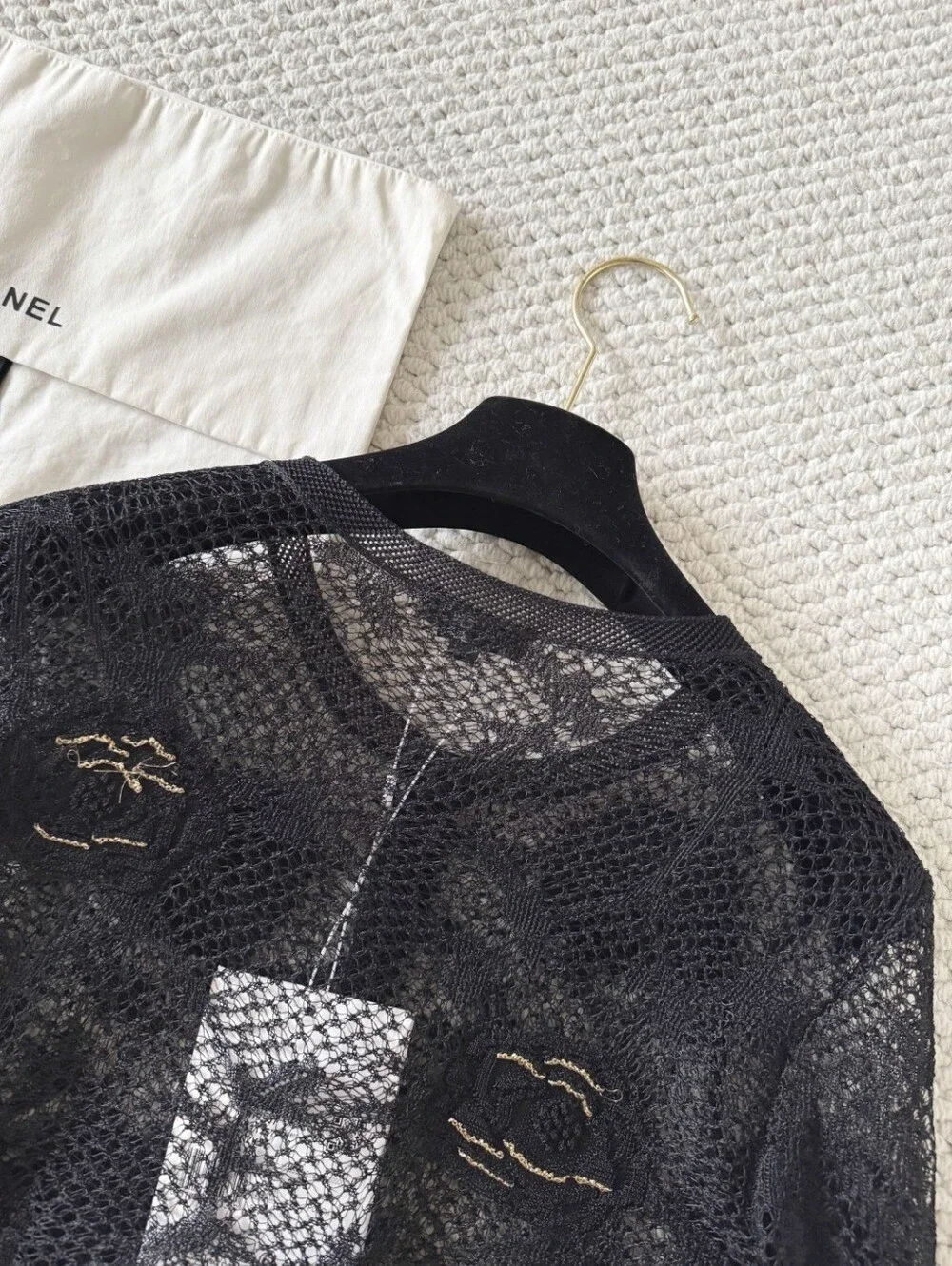 CHANEL elegant cardigan