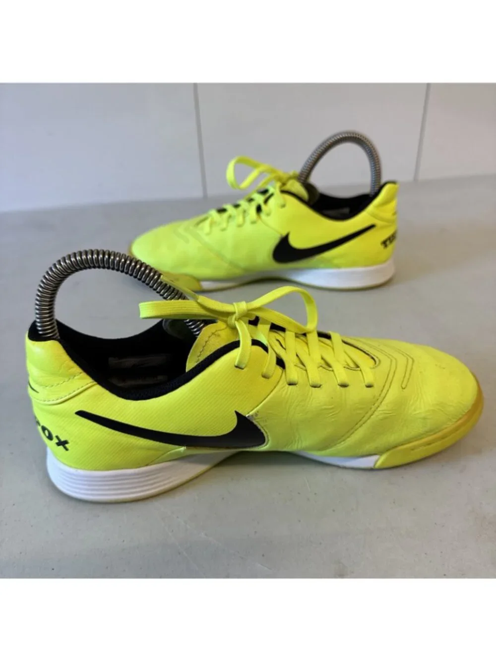 Nike boys tiempox