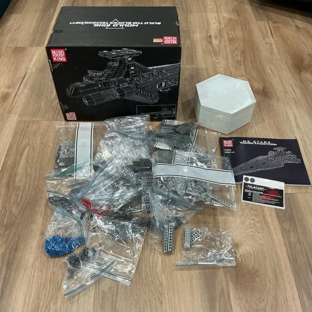 Mould King Republic Attack Cruiser Star Spaceship Building Blocks 21005