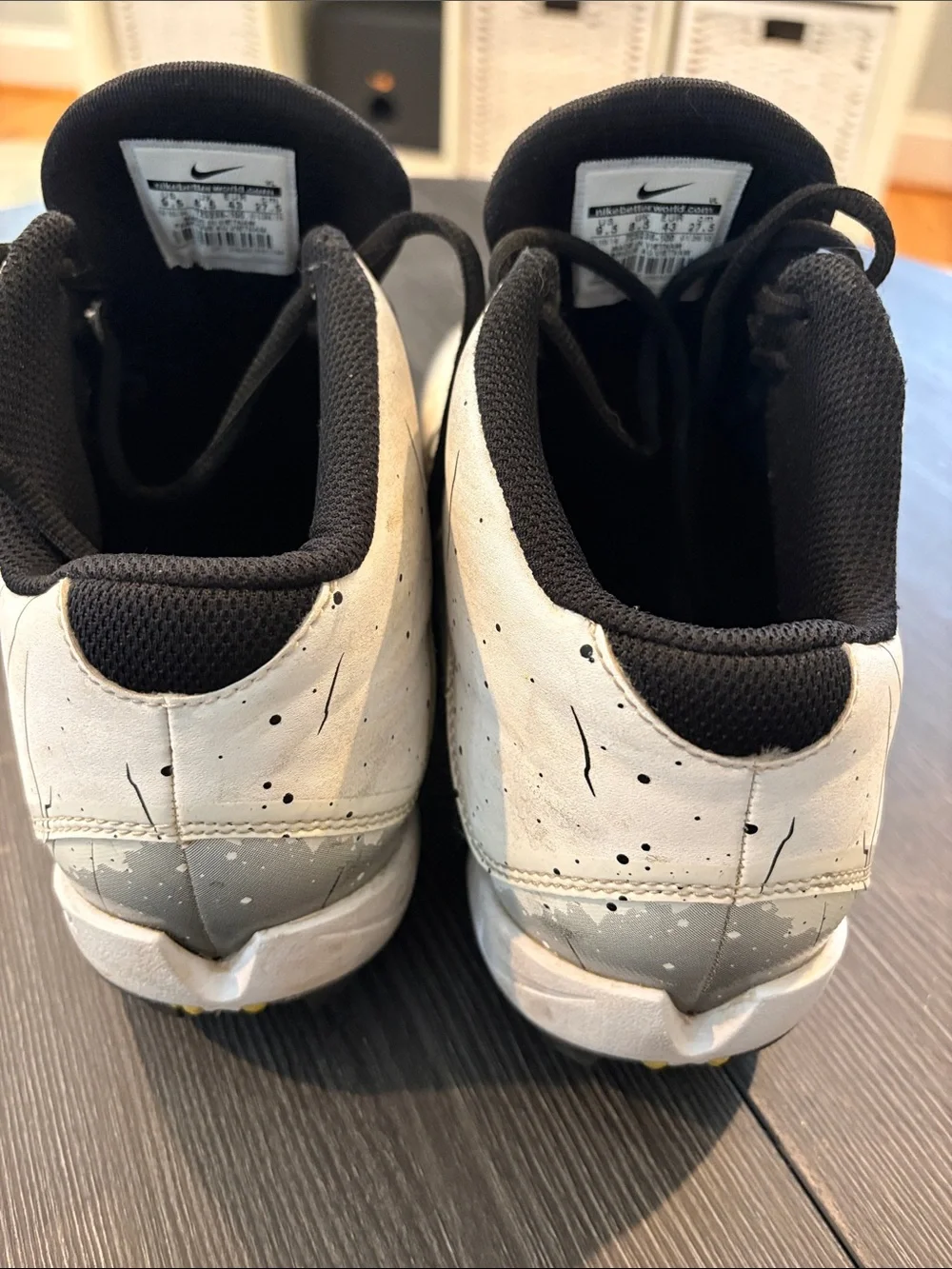 Nike men’s athletic