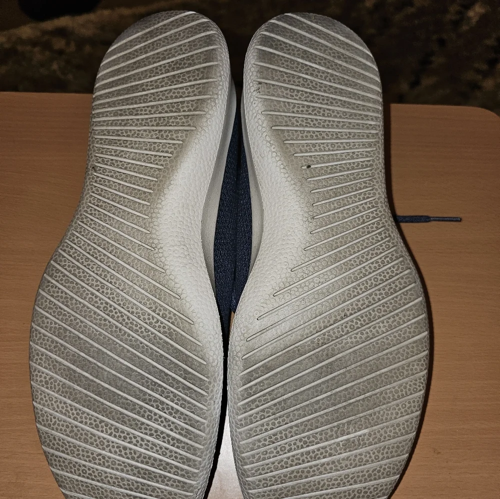 allbirds blue athletic
