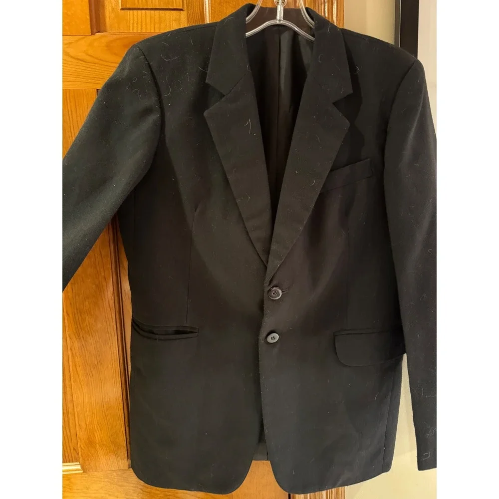 Trajes Valher estimated men