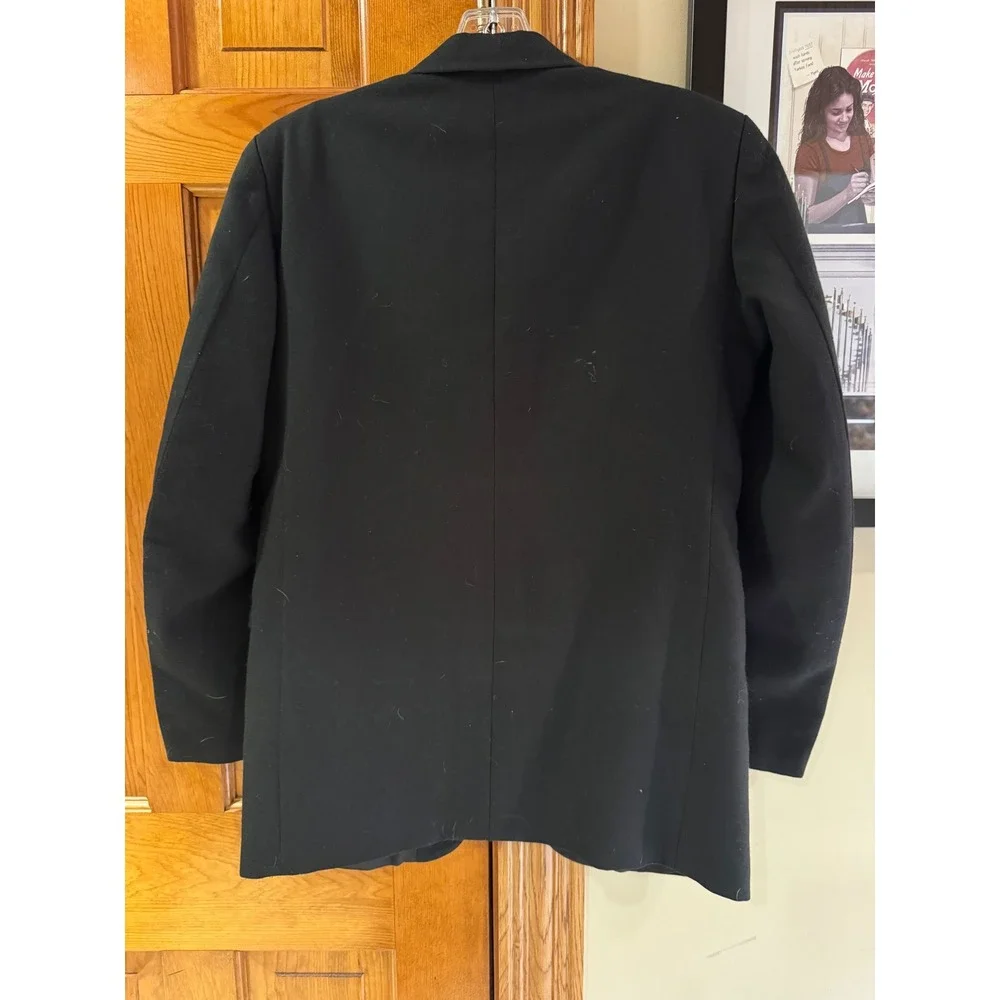 Trajes Valher estimated men