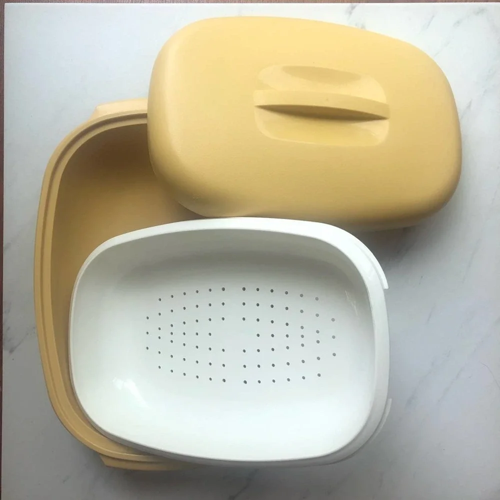 Tupperware serving steamer