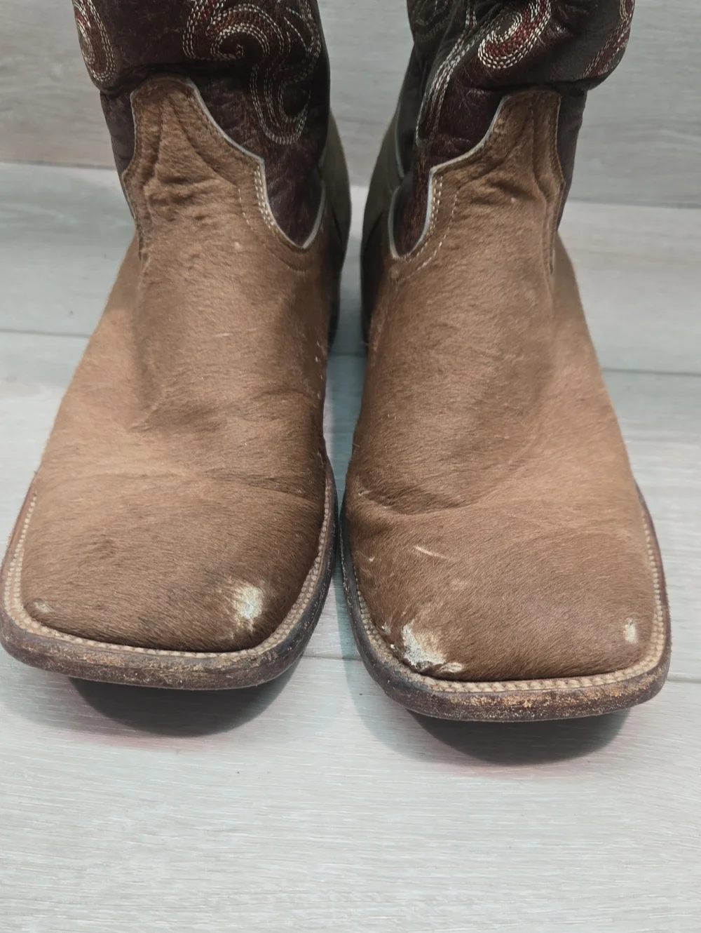 Boots El Cadaffy good missing