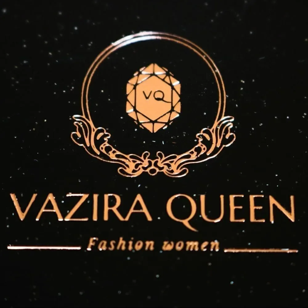 Vazira Queen metal brooch