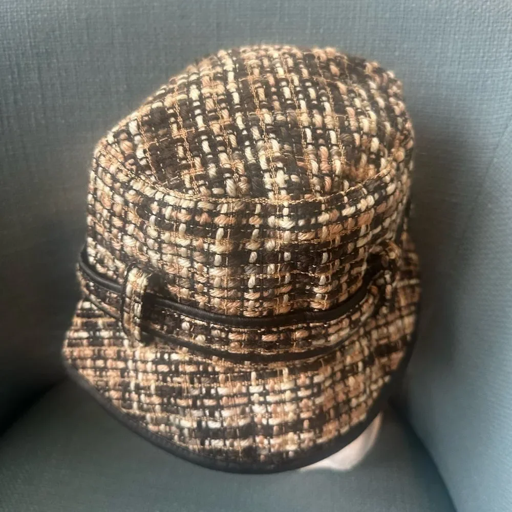 Halogen tan black