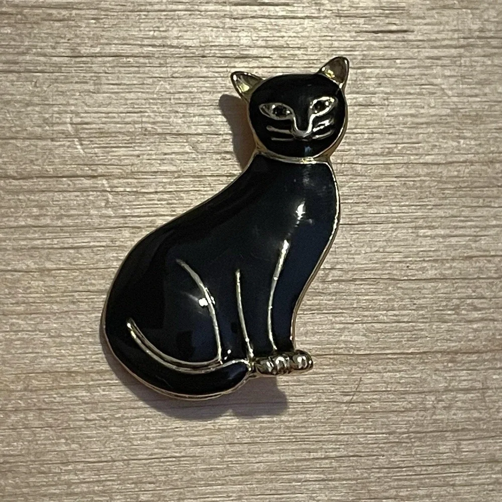 Vintage 1990s Black Cat Metal‎ Enamel Brooch Gold Tone Kitten Pin