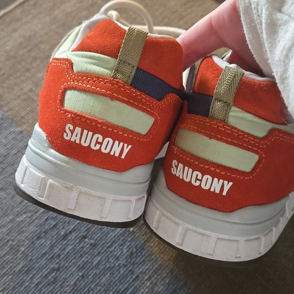 Saucony shadow sneakers