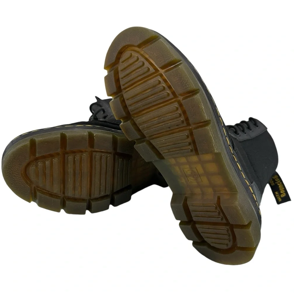 Dr. Martens reposhing this