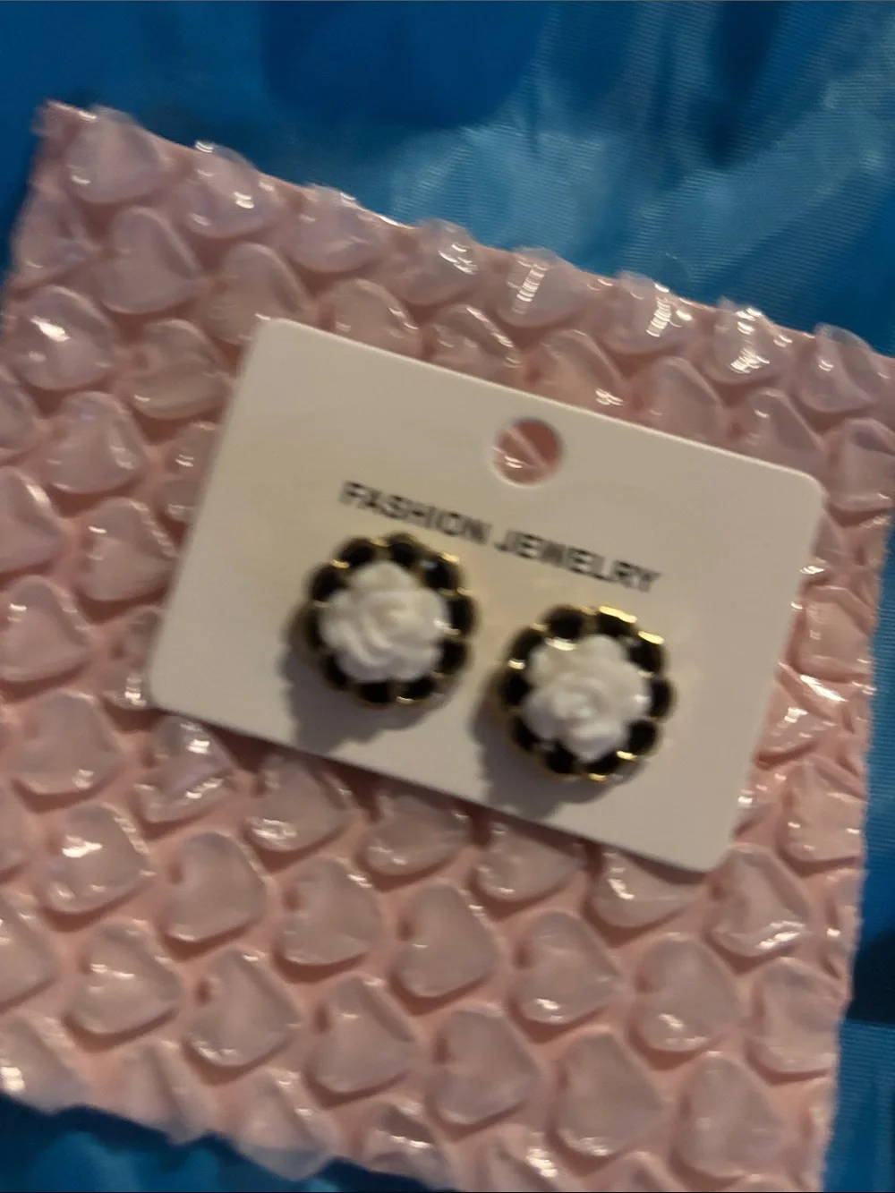 N/A clinique accessory