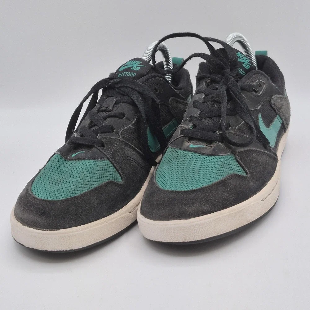 Nike brand style