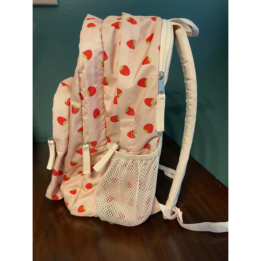 Jansport big student