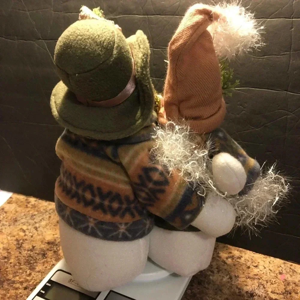 Unbrand snowman family