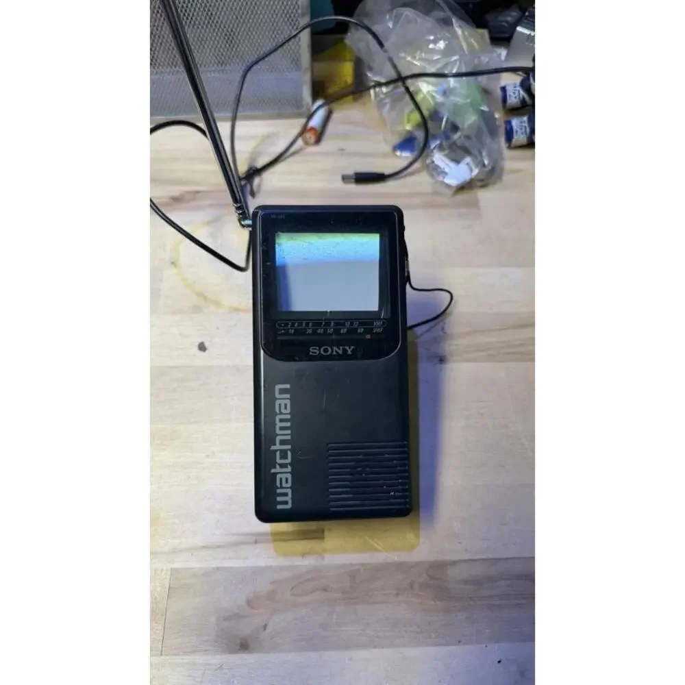 Sony‎ Watchman FD-230 Portable TV VHF/UHF Vintage Untested 1994
