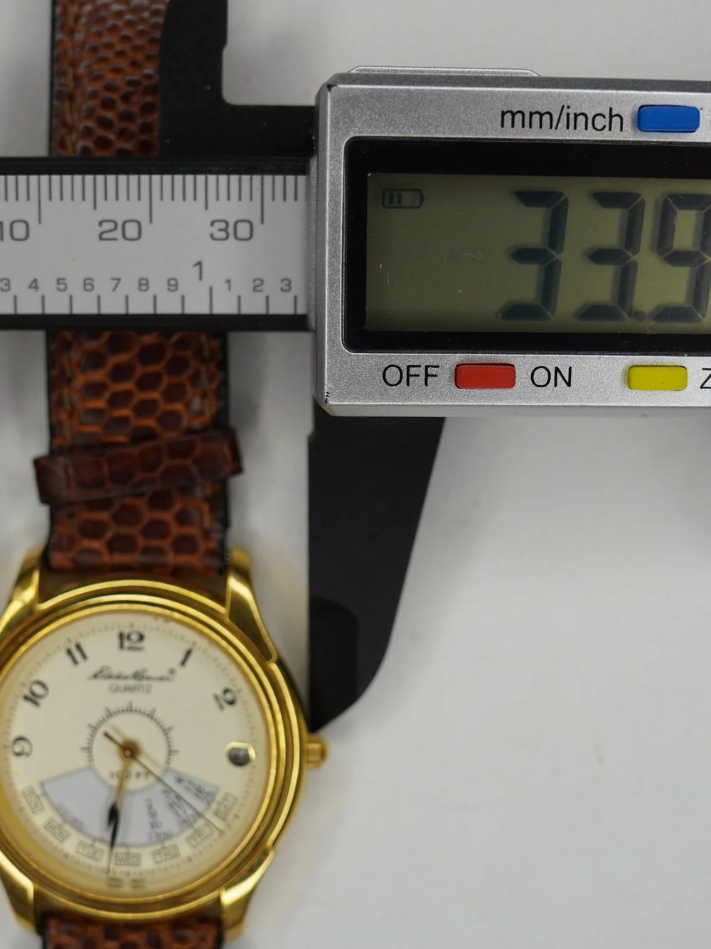 Eddie Bauer movement quartz