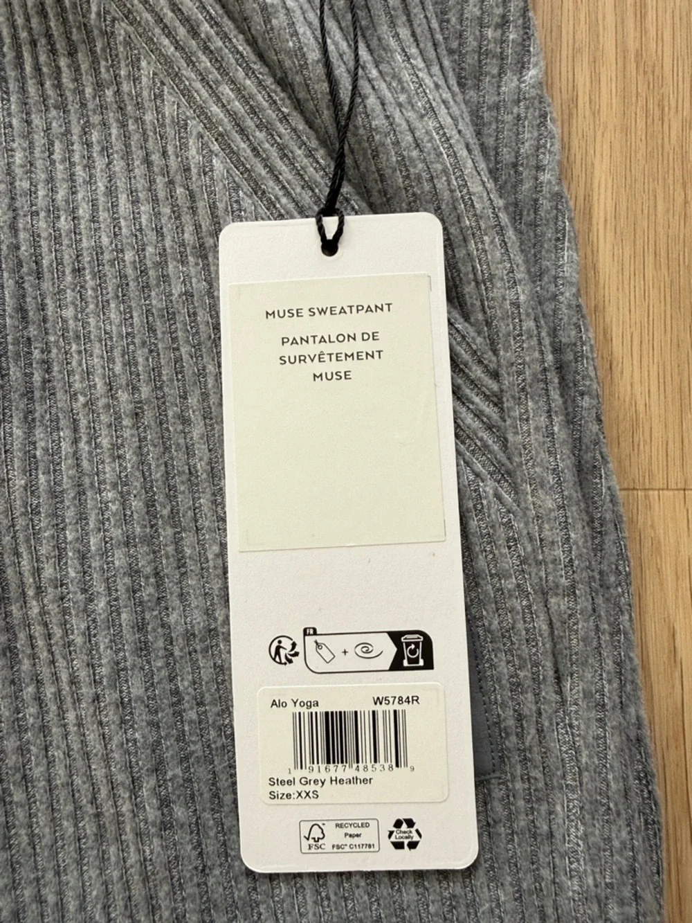ALO Yoga new tags
