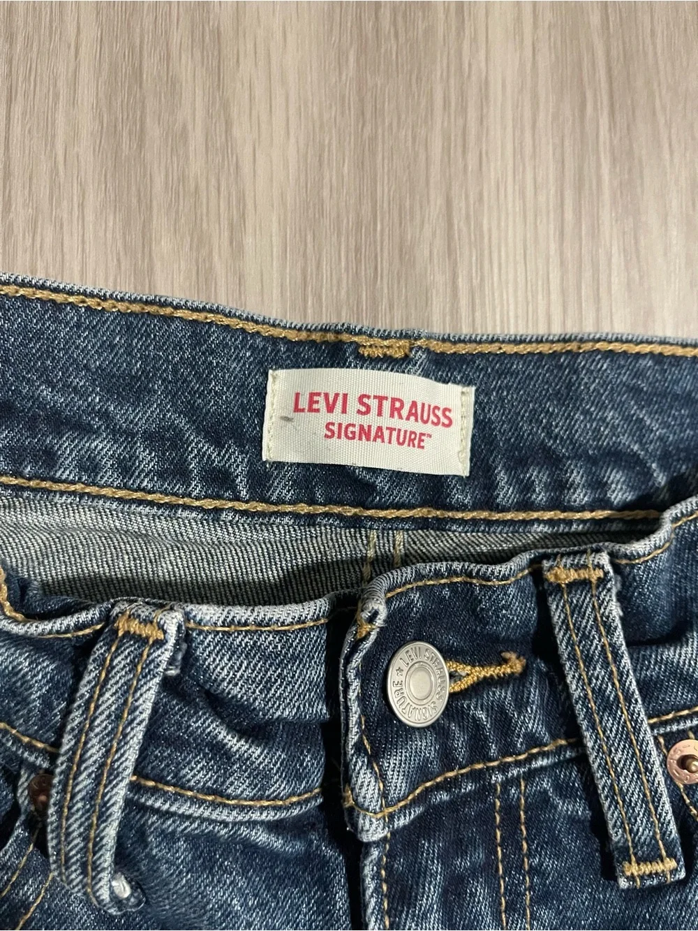 Levis classic levi